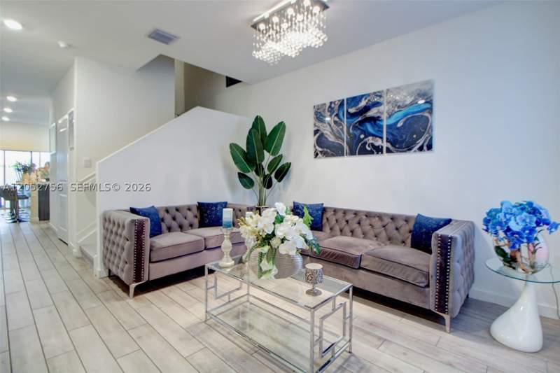 4 bedroom Townhouse at 789 SE 16th Ct, Cedar At Keys Gate, Homestead — photo 5