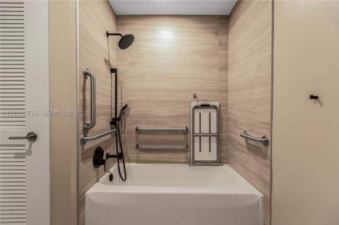 580 72nd St 1005, Miami Beach FL - photo 17 of 36