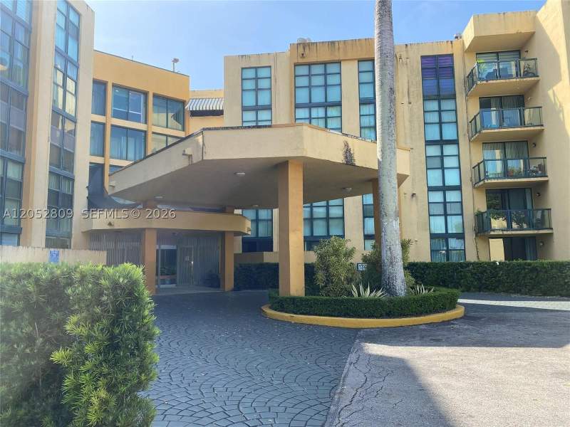 3 bedroom Condominium at 11790 SW 18th St 519-3, International Park Condo, Miami — photo 3