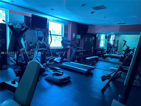 9172 Collins Ave 214, Surfside FL - photo 23 of 35