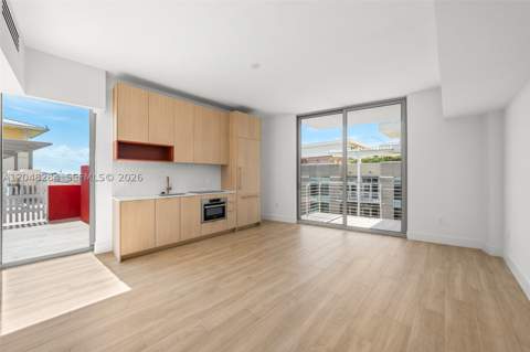 90 NE 32 514, Miami FL - photo 17 of 37