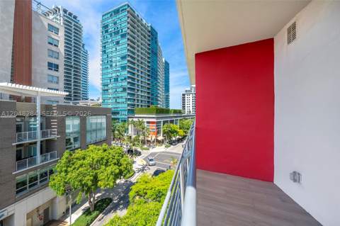 90 NE 32 514, Miami FL - photo 18 of 37