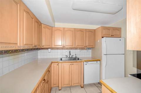 6861 SW 147th Ave 3G, Miami FL - photo 11 of 34