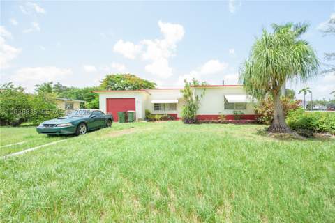 27 NW 18th St, Homestead FL - photo 18 of 28