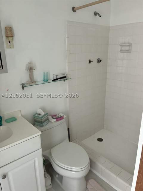 19120 Bel Aire Dr, Cutler Bay FL - photo 20 of 25