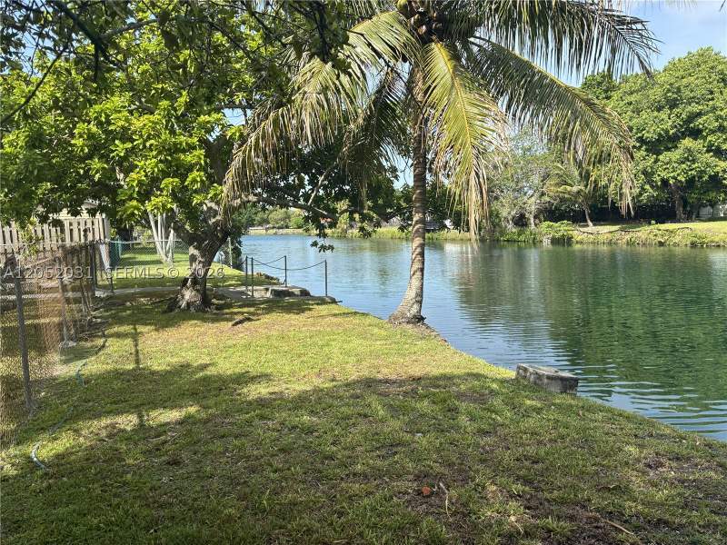 3 bedroom SingleFamilyResidence at 19120 Bel Aire Dr, Bel Aire Sec 3, Cutler Bay — photo 3