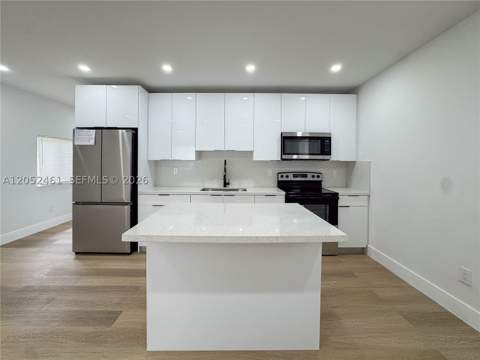 1558 NW 71st St, Miami FL - photo 6 of 18