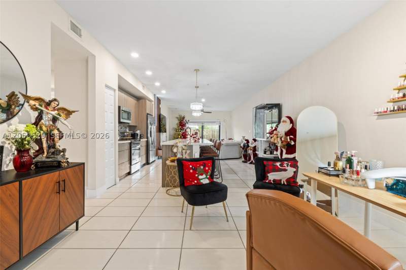3 bedroom Condominium at 7809 NW 104th Ave 1, Apex At Park Central Cond, Doral — photo 5