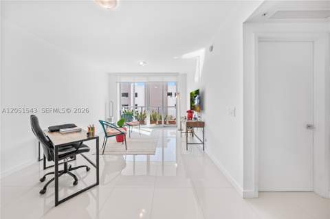 7751 NW 107th Ave 422, Doral FL - photo 7 of 38