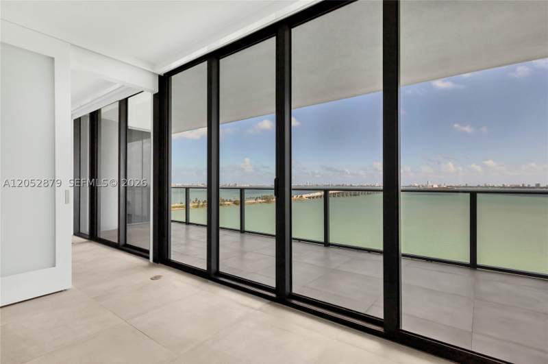 3 bedroom Condominium at 3131 NE 7th Ave 1203, One Paraiso Condo, Miami — photo 3