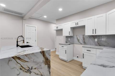 559 NW 2nd St, Florida City FL - photo 18 of 34
