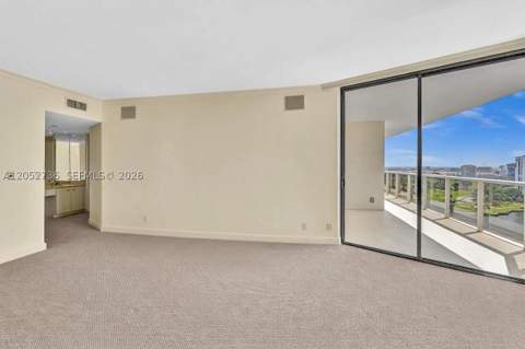 20281 E Country Club Dr 1907, Aventura FL - photo 15 of 66