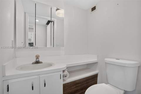 1228 West Ave 1405, Miami Beach FL - photo 12 of 37