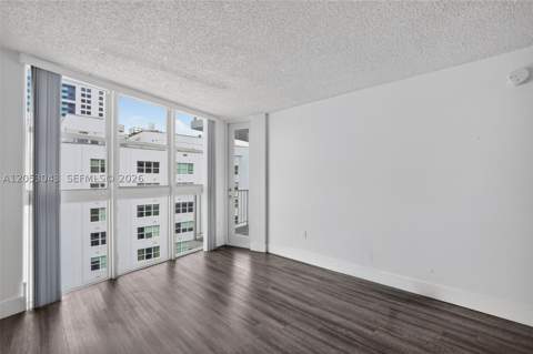 1228 West Ave 1405, Miami Beach FL - photo 17 of 37