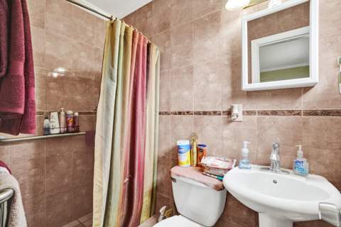 18800 NW 43rd Avenue, Miami Gardens FL - photo 18 of 48