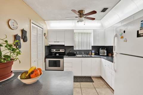 18800 NW 43rd Avenue, Miami Gardens FL - photo 23 of 48