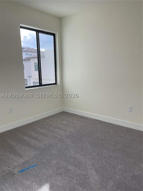 4576 NW 83rd Path, Doral FL - photo 9 of 16