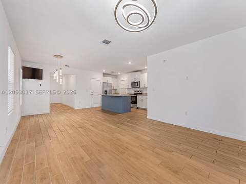 501 NE 6th Ct, Florida City FL - photo 19 of 47
