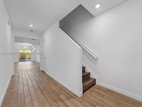 501 NE 6th Ct, Florida City FL - photo 8 of 47