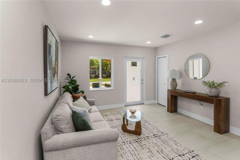 4 bedroom SingleFamilyResidence at 6600 SW 45th St, Bird Road Terrace, Miami — photo 4