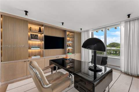 4701 N Meridian Ave 421, Miami Beach FL - photo 19 of 46