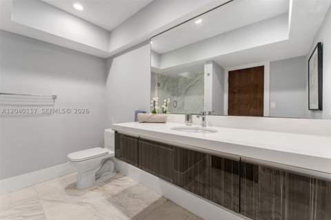 11721 Jacaranda Pl, Coral Gables FL - photo 19 of 31