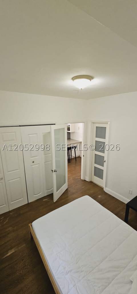 842 Meridian Ave 3D, Miami Beach FL - photo 8 of 20