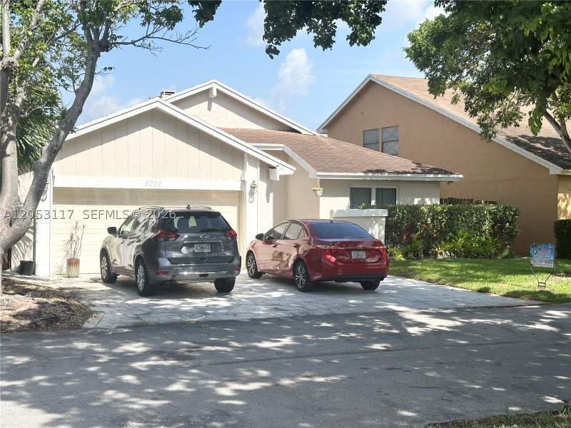 3 bedroom SingleFamilyResidence at 5030 SW 149th Pl, Lakes Of The Meadow Sec 1, Miami — photo 2