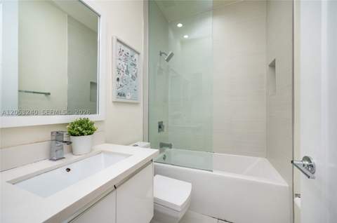 10265 NW 63rd Ter 204, Doral FL - photo 18 of 32