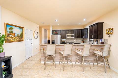132 NE 26th Ave, Homestead FL - photo 9 of 91