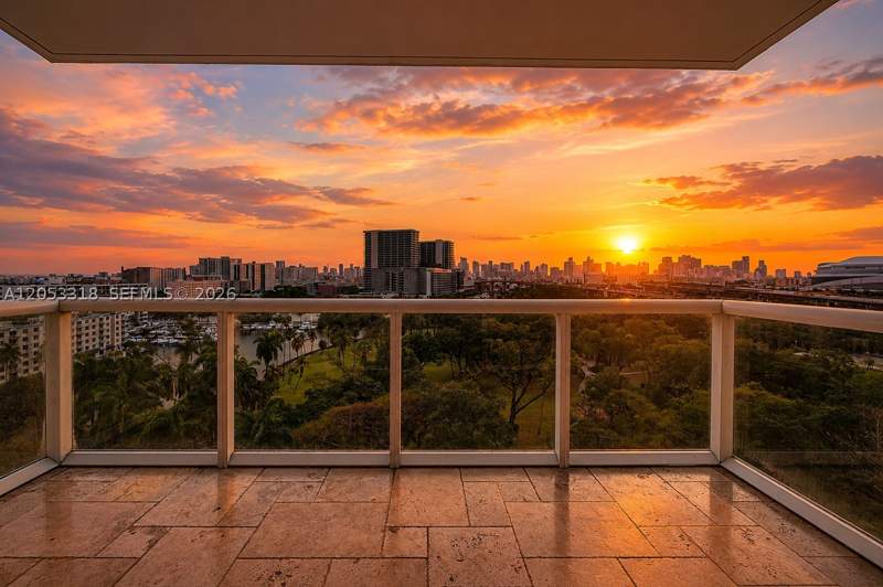 2 bedroom Condominium at 1861 NW S River Dr 1207, Terrazas Riverpark Villag, Miami — photo 2