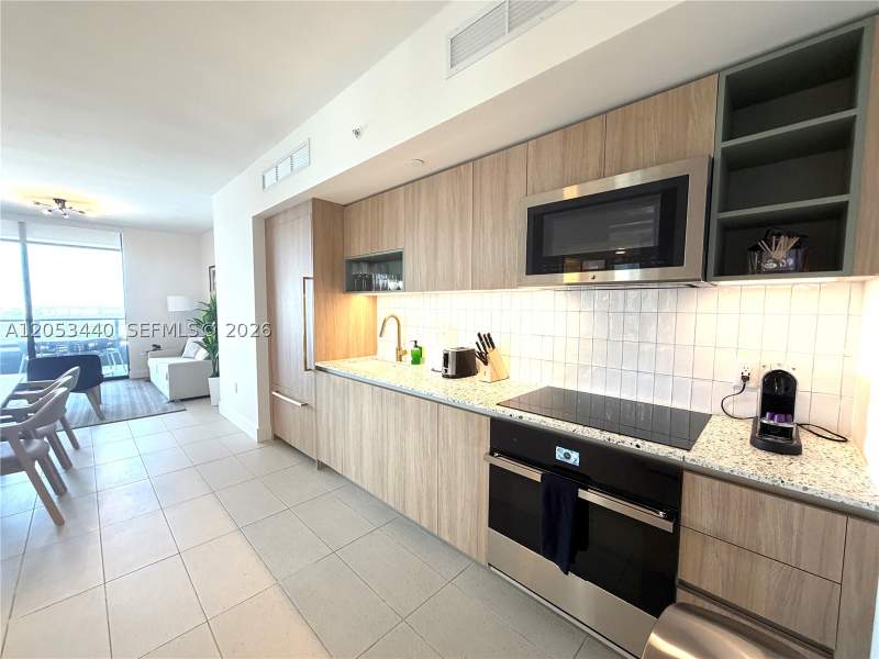 3 bedroom Condominium at 159 NE 6th St 3215, Gale Hotel and Residences, Miami — photo 5