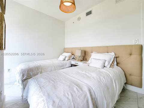 400 Sunny Isles Blvd 1604, Sunny Isles Beach FL - photo 20 of 25