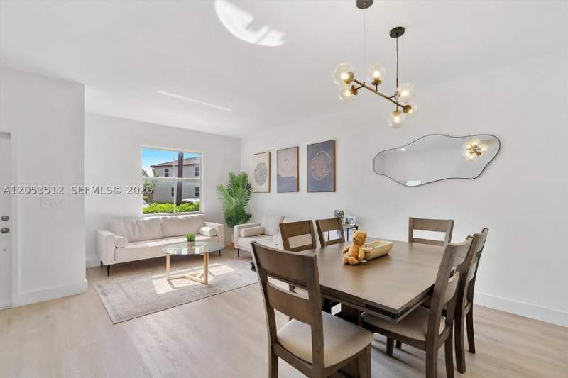 3 bedroom Townhouse at 12424 NW 23rd Ct, Golf Park Sec 1, Miami — photo 5