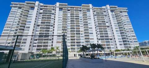 18071 Biscayne Blvd 1402, Aventura FL - photo 17 of 37