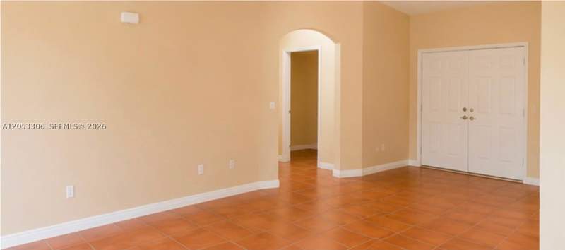4 bedroom SingleFamilyResidence at 16032 SW 101st Ter, Garden Hills West, Miami — photo 4