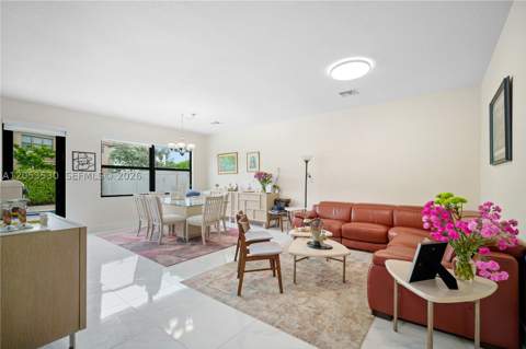 918 NE 191st St, Miami FL - photo 11 of 39