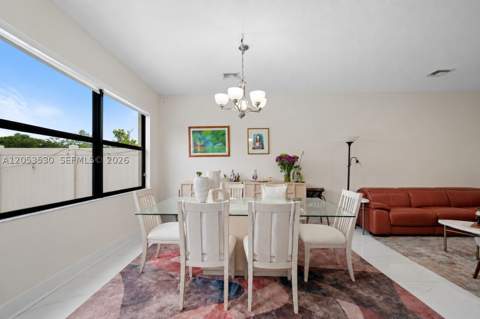 918 NE 191st St, Miami FL - photo 13 of 39