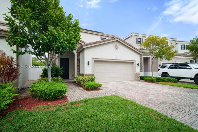 4 bedroom SingleFamilyResidence at 918 NE 191st St, Champion Lakes, Miami — photo 5