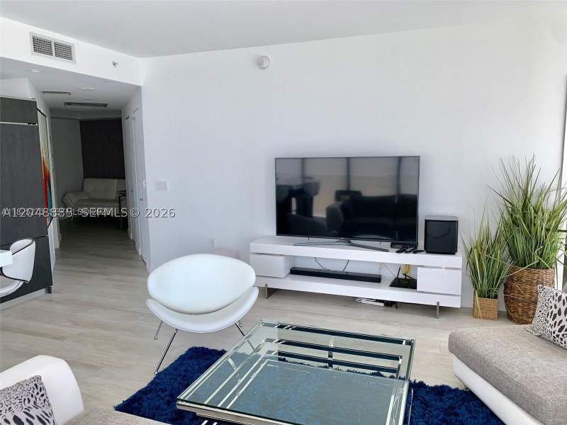 2 bedroom Condominium at 55 SW 9th St 2706, Brickell Heights West Con, Miami — photo 3