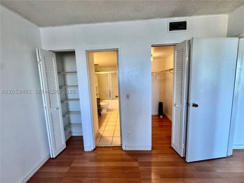 13499 Biscayne Blvd 703, North Miami FL - photo 7 of 39