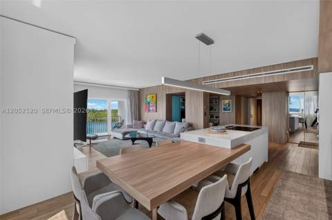 300 Bayview Dr 916, Sunny Isles Beach FL - photo 10 of 38