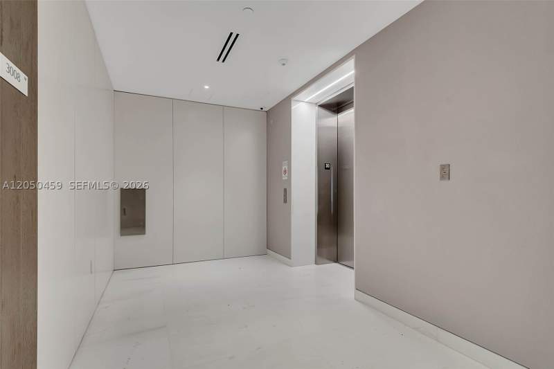 1 bedroom Condominium at 300 Biscayne Boulevard Way 3008W, Aston Martin Residences, Miami — photo 3