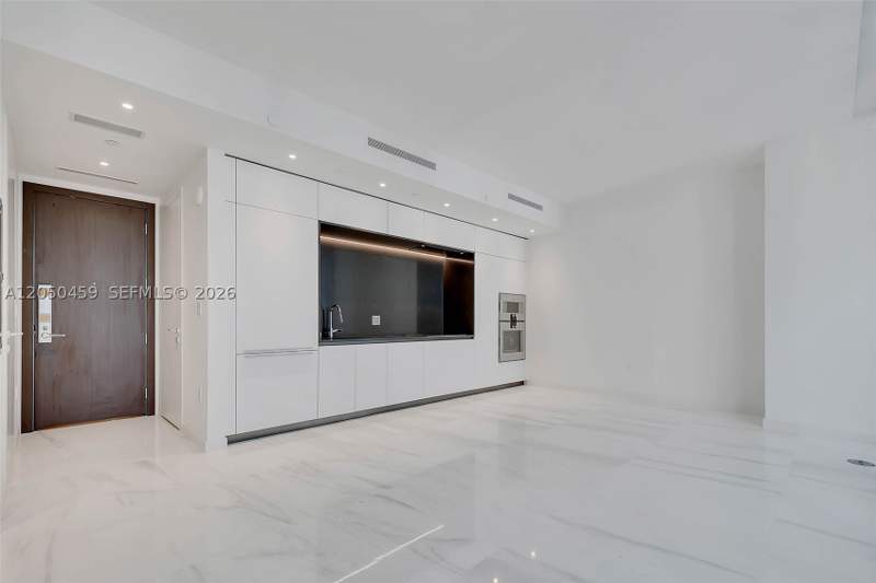 1 bedroom Condominium at 300 Biscayne Boulevard Way 3008W, Aston Martin Residences, Miami — photo 4