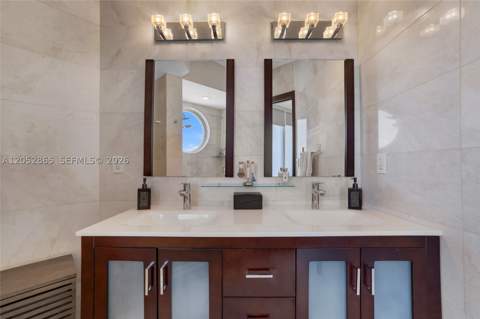 7330 Ocean Ter 2604, Miami Beach FL - photo 18 of 37