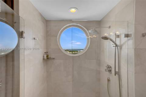 7330 Ocean Ter 2604, Miami Beach FL - photo 19 of 37