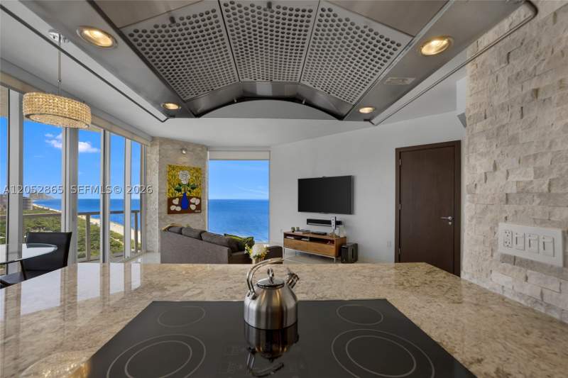 2 bedroom Condominium at 7330 Ocean Ter 2604, St Tropez Ocean Condo, Miami Beach — photo 2