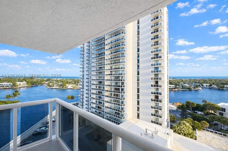 2 bedroom Condominium at 20505 E Country Club Dr 1033, Waterview Condo, Aventura — photo 2