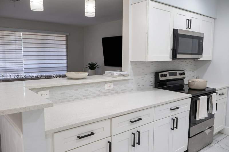 3 bedroom SingleFamilyResidence at 351 NW 206th Ter, Andover, Miami Gardens — photo 4