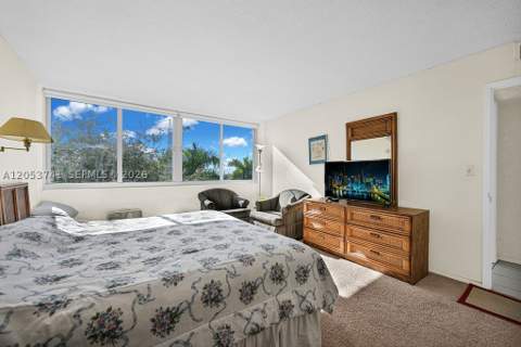 7135 Collins Ave 435, Miami Beach FL - photo 16 of 60